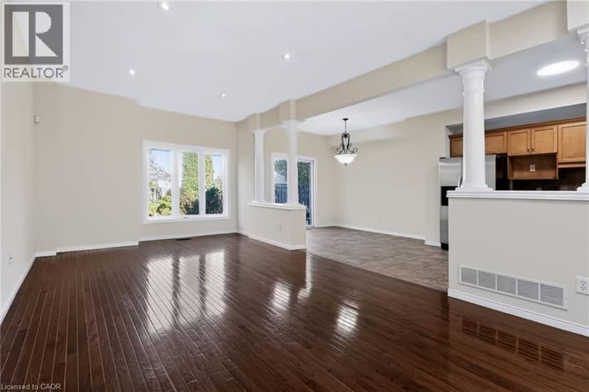 488 STONEHENGE Drive — photo 10 of 38