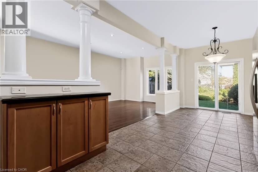 488 STONEHENGE Drive — photo 13 of 38