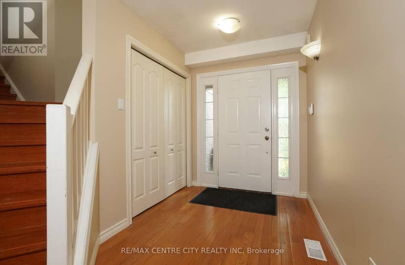 742 Marigold Street — photo 2 of 30