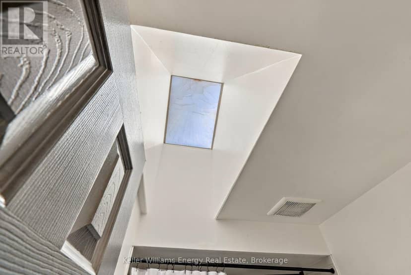 6 Overbank Drive — photo 30 of 40