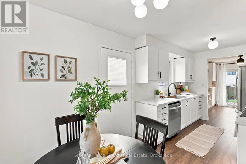 6 Overbank Drive — photo 6 of 40