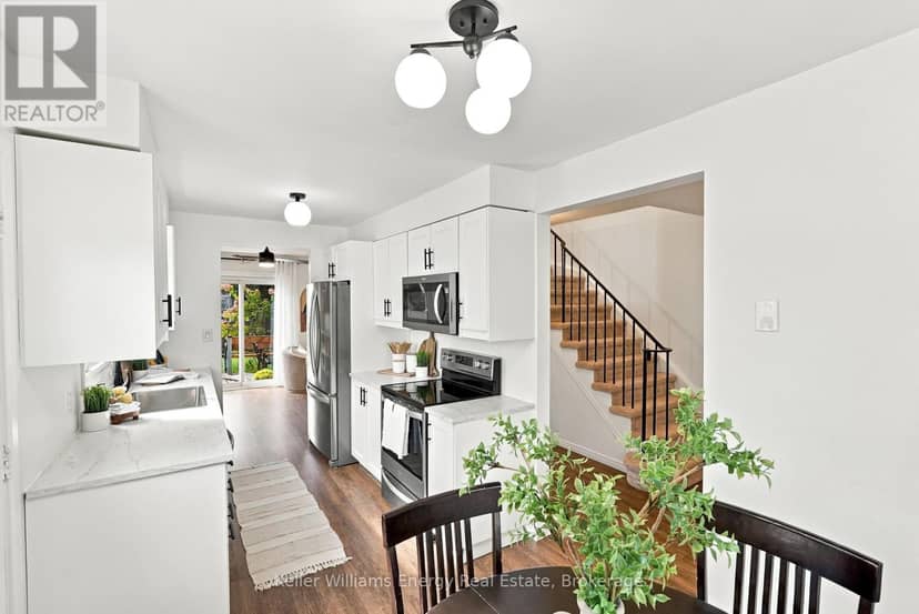 6 Overbank Drive — photo 7 of 40