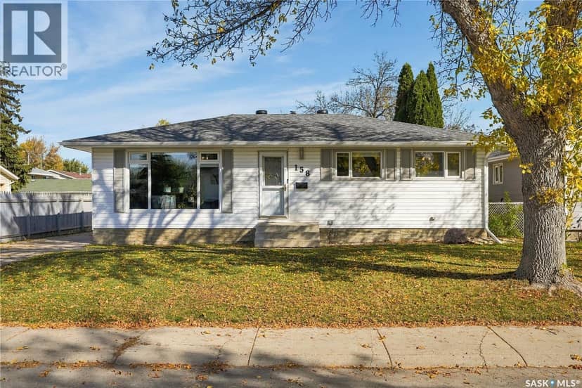 158 Smallwood CRESCENT, Saskatoon, photo 2