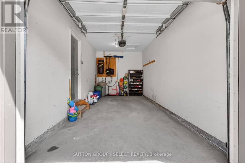 5 - 270 North Centre Road — photo 32 of 40