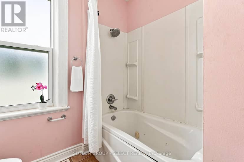 563 Ontario Street — photo 24 of 32