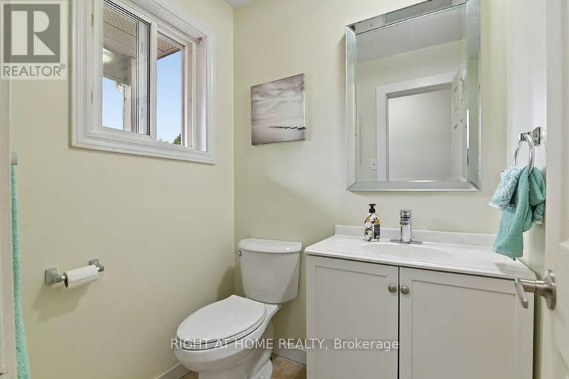 3 Benlark Road, Ottawa, photo 3