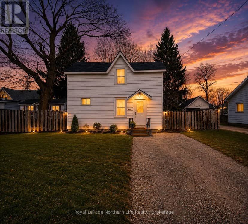 630 First Street S, Gravenhurst, photo 2