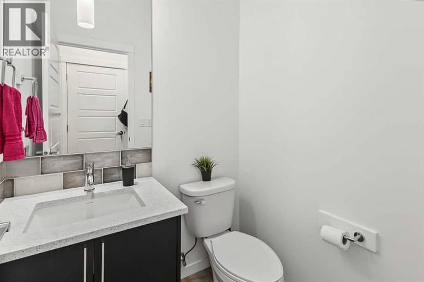 16 Howse Crescent NE — photo 16 of 35