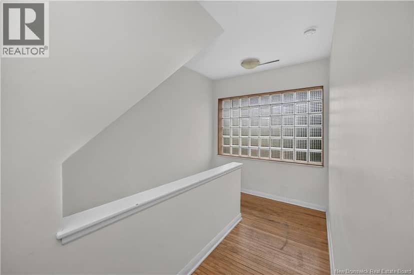 50 Leslie — photo 14 of 40