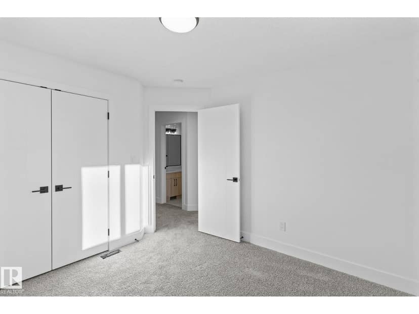 90 Spring LI — photo 19 of 21