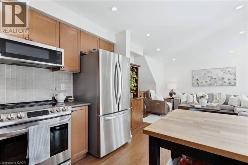 2163 SUTTON Drive — photo 13 of 40