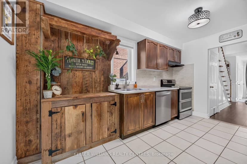 12 Lancaster Court, Georgina, photo 7