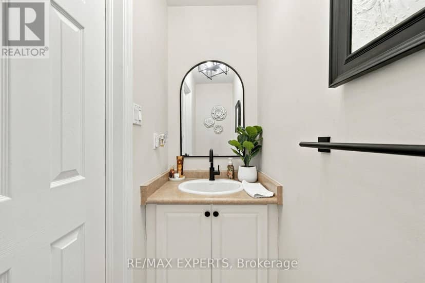 75 Keegan Crescent — photo 22 of 28