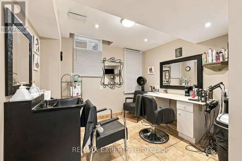 75 Keegan Crescent — photo 23 of 28