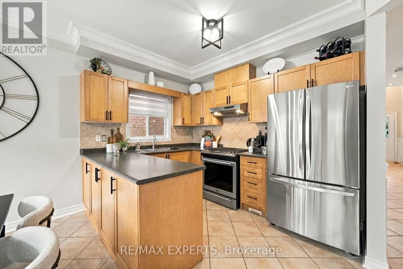 75 Keegan Crescent — photo 9 of 28