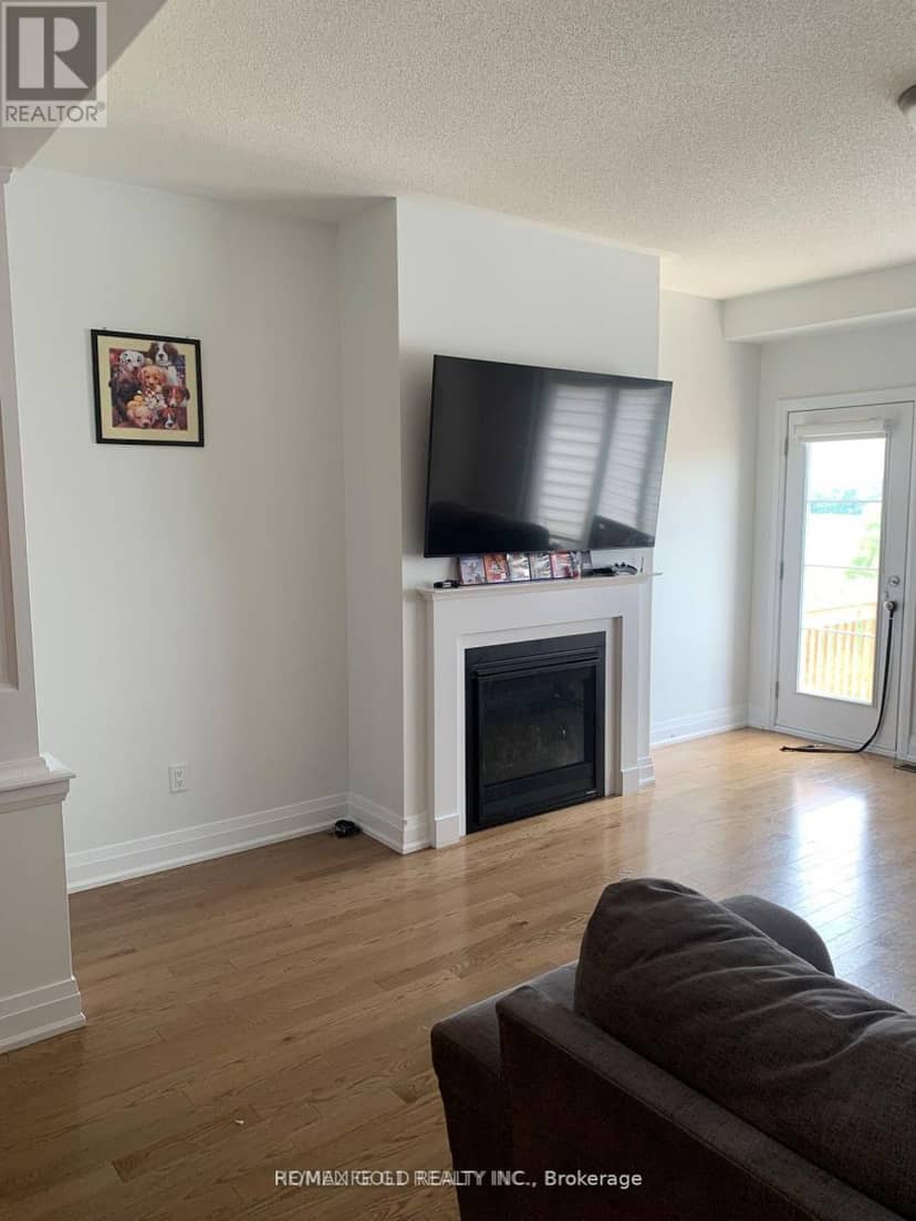 35 Dalbeattie Drive, Brampton, photo 4