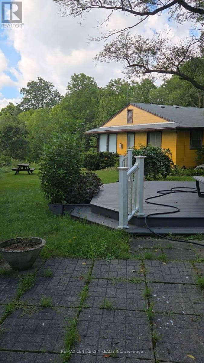20863 Wye Creek Drive, Thames Centre, photo 3