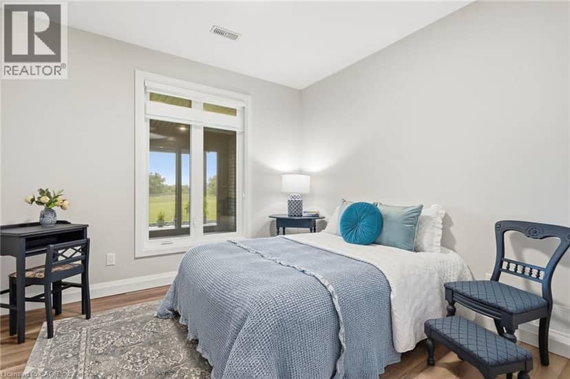 14 HUDSON Drive — photo 34 of 40