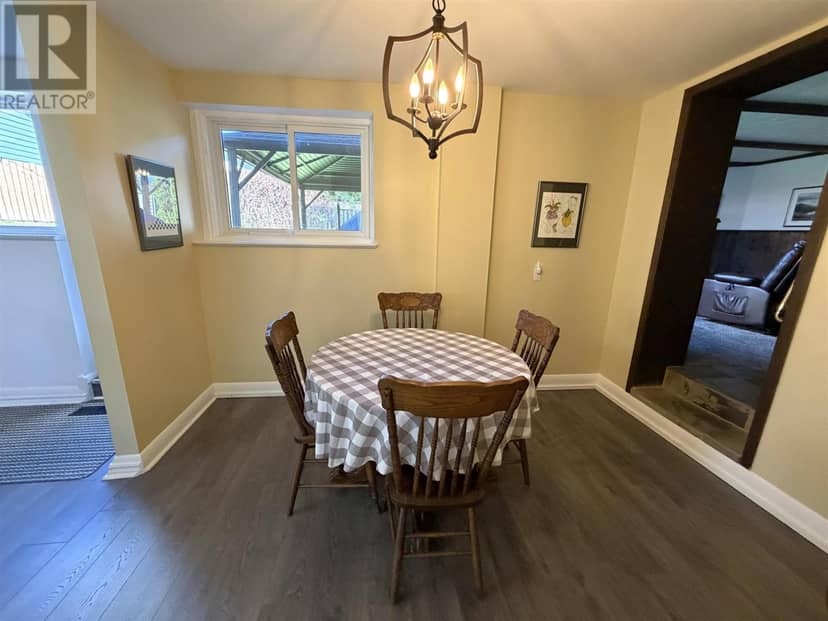 4 Timmins RD — photo 13 of 36