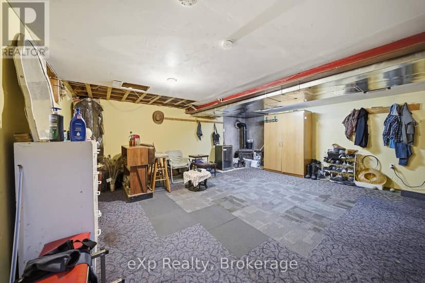 370 Sidney Street — photo 18 of 33