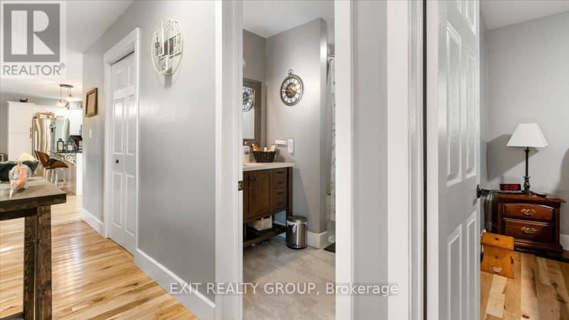 44 Hillcrest Drive — photo 25 of 40