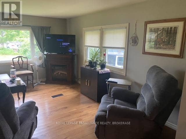 7 - 104 Ellisville Road — photo 9 of 16