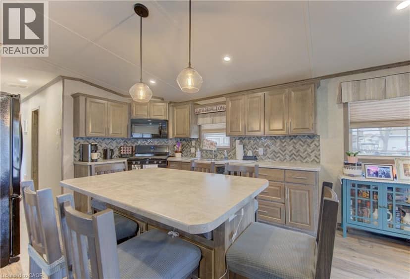 580 BEAVER CREEK Road Unit# 235 — photo 3 of 19