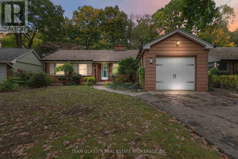36 Braemar Crescent, London North