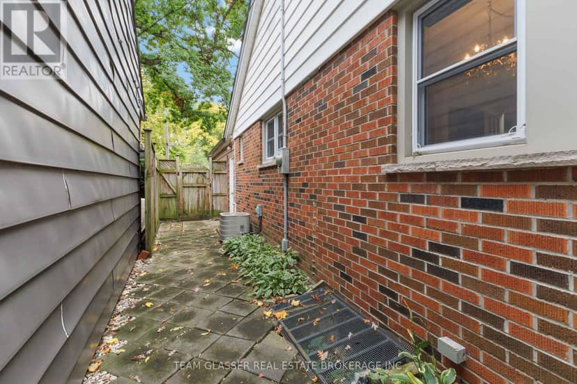 36 Braemar Crescent — photo 25 of 25