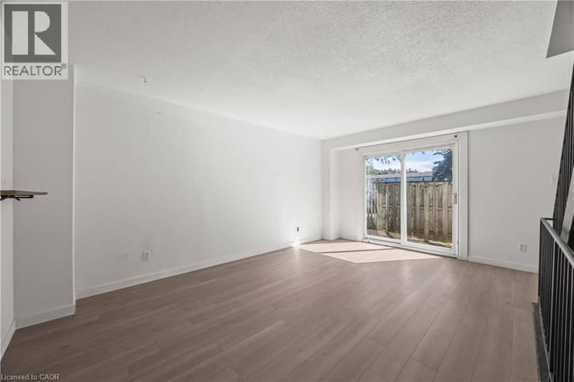 70 FIDDLERS GREEN Road Unit# 74 — photo 11 of 38