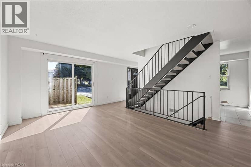 70 FIDDLERS GREEN Road Unit# 74, London, photo 8