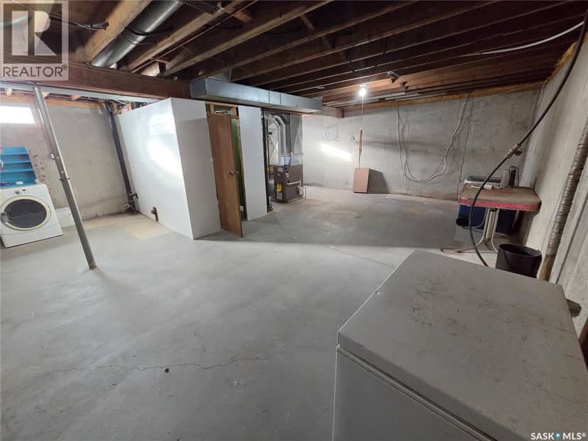 116 First STREET E — photo 18 of 28