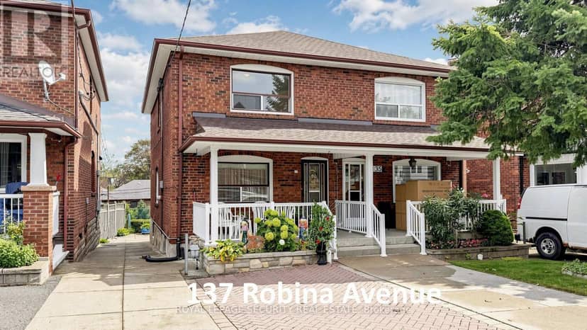 137 Robina Avenue, Toronto, photo 3