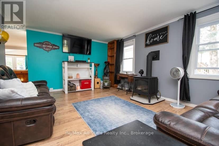 23 Wolfe Street — photo 12 of 29