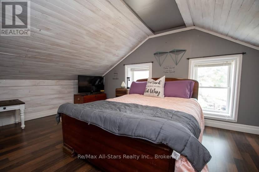 23 Wolfe Street — photo 18 of 29