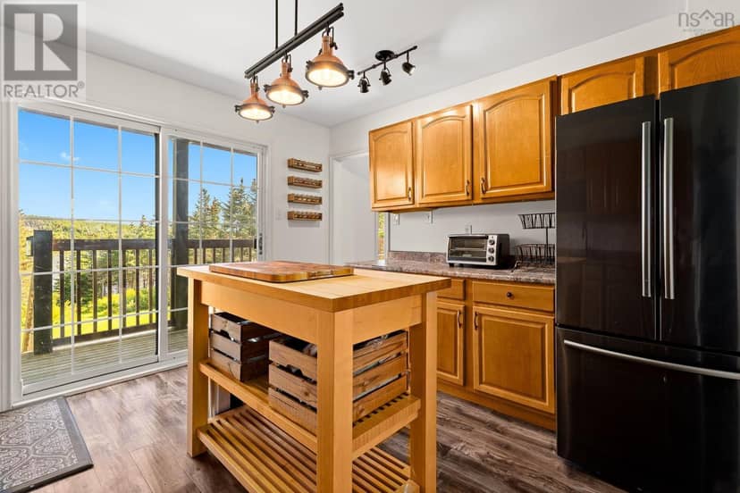 449 Causeway Road — photo 15 of 40