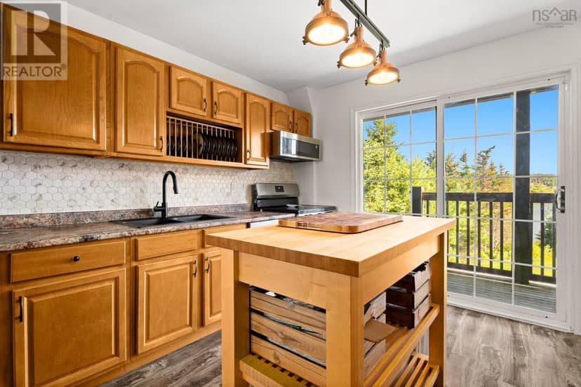 449 Causeway Road — photo 12 of 40