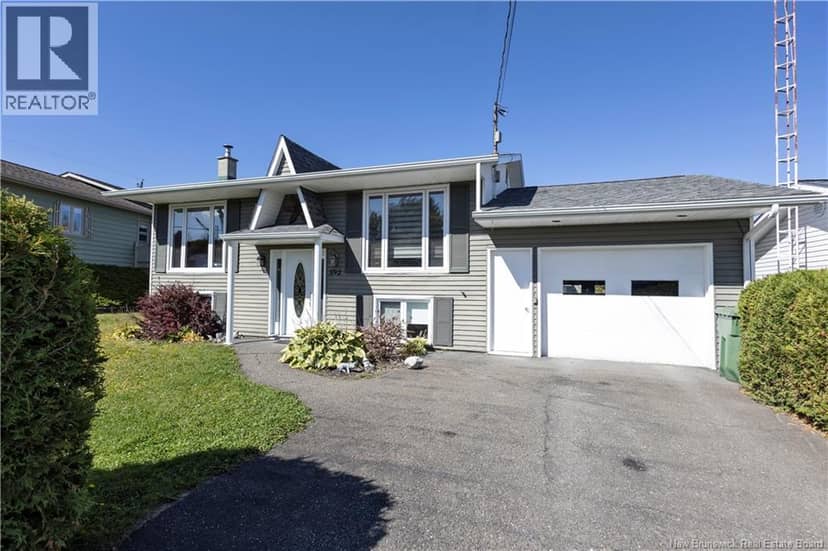 592 First Avenue, Grand-Sault/Grand Falls, photo 2