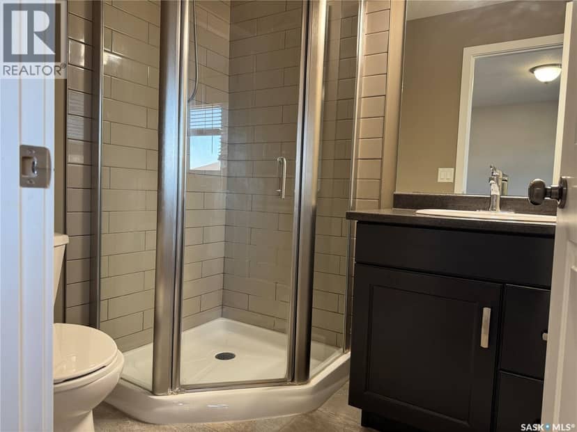 416 Redwood CRESCENT — photo 24 of 40