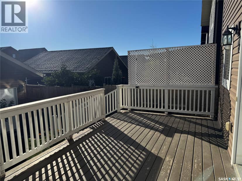 416 Redwood CRESCENT — photo 39 of 40