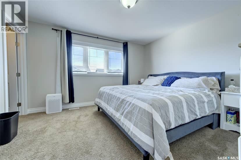 416 Redwood CRESCENT — photo 21 of 40
