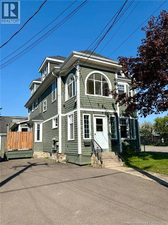122-128 Cameron Street — photo 2 of 40