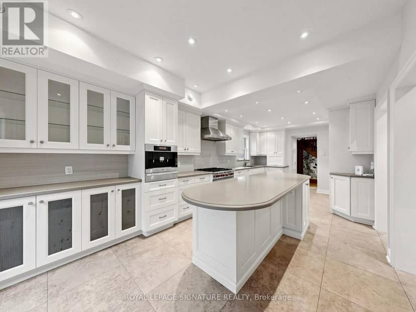 92 Inglewood Drive, Toronto, photo 6