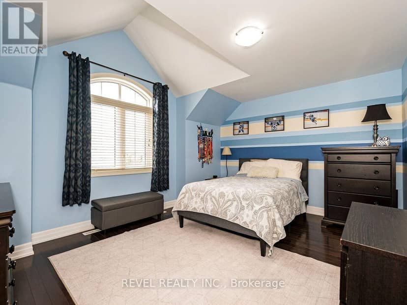 166 Forbes Terrace — photo 22 of 40