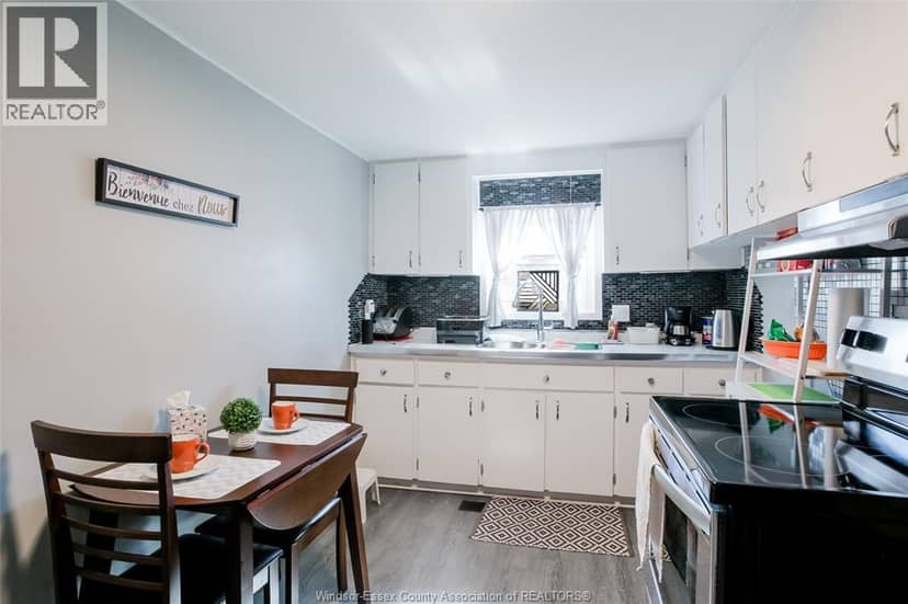 639 Watkins — photo 9 of 19