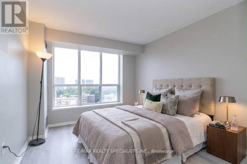 1309 - 21 Overlea Boulevard — photo 20 of 40