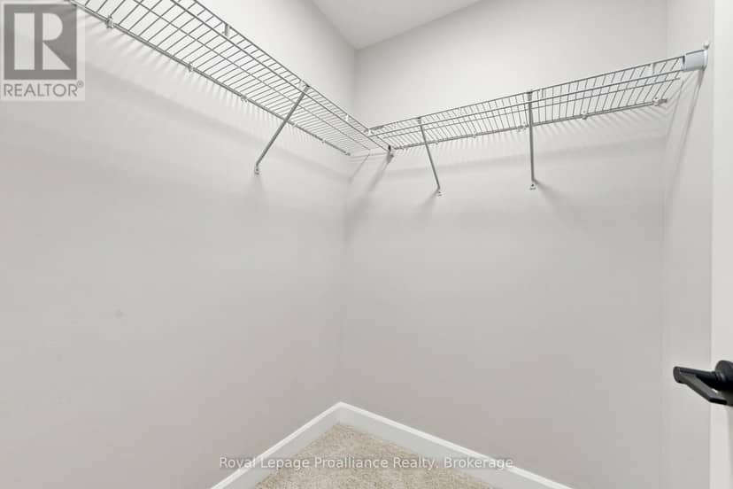 75 Cousins Crescent — photo 23 of 33