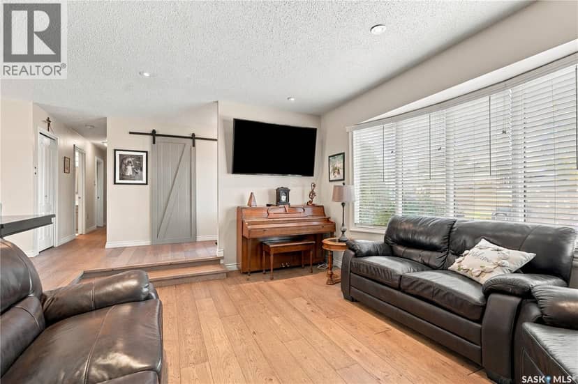 222 Smith ROAD, Saskatoon, photo 7