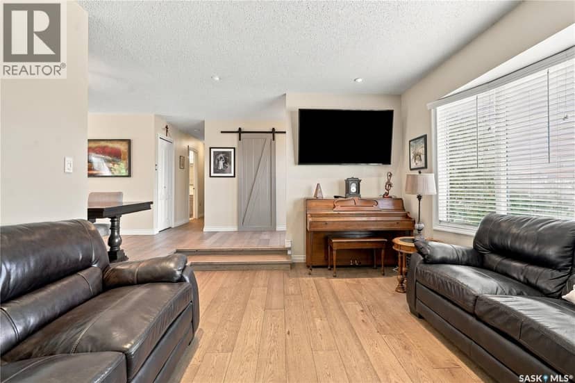 222 Smith ROAD, Saskatoon, photo 8