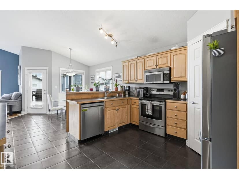 66 Willowby CL, Stony Plain, photo 6